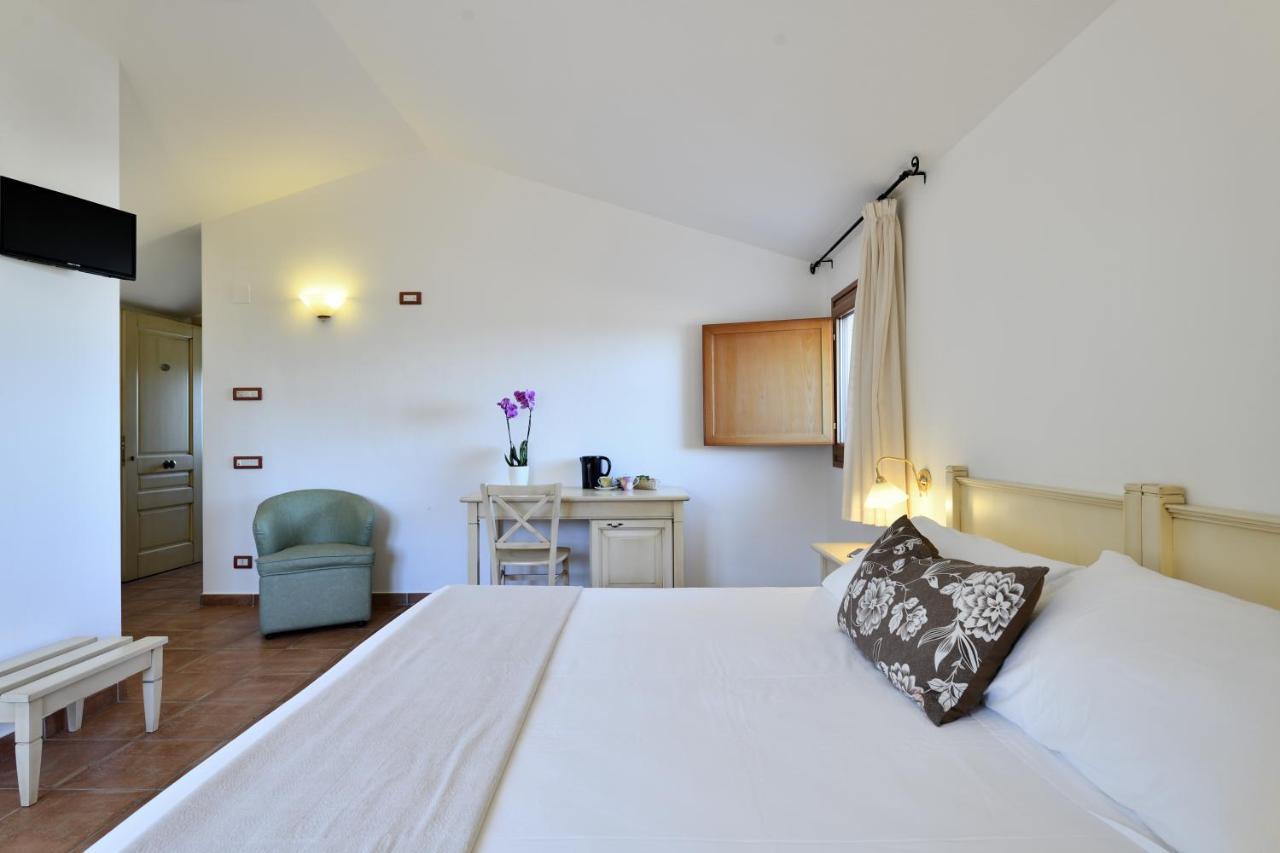 Hotel Marie Claire Lanusei Extérieur photo