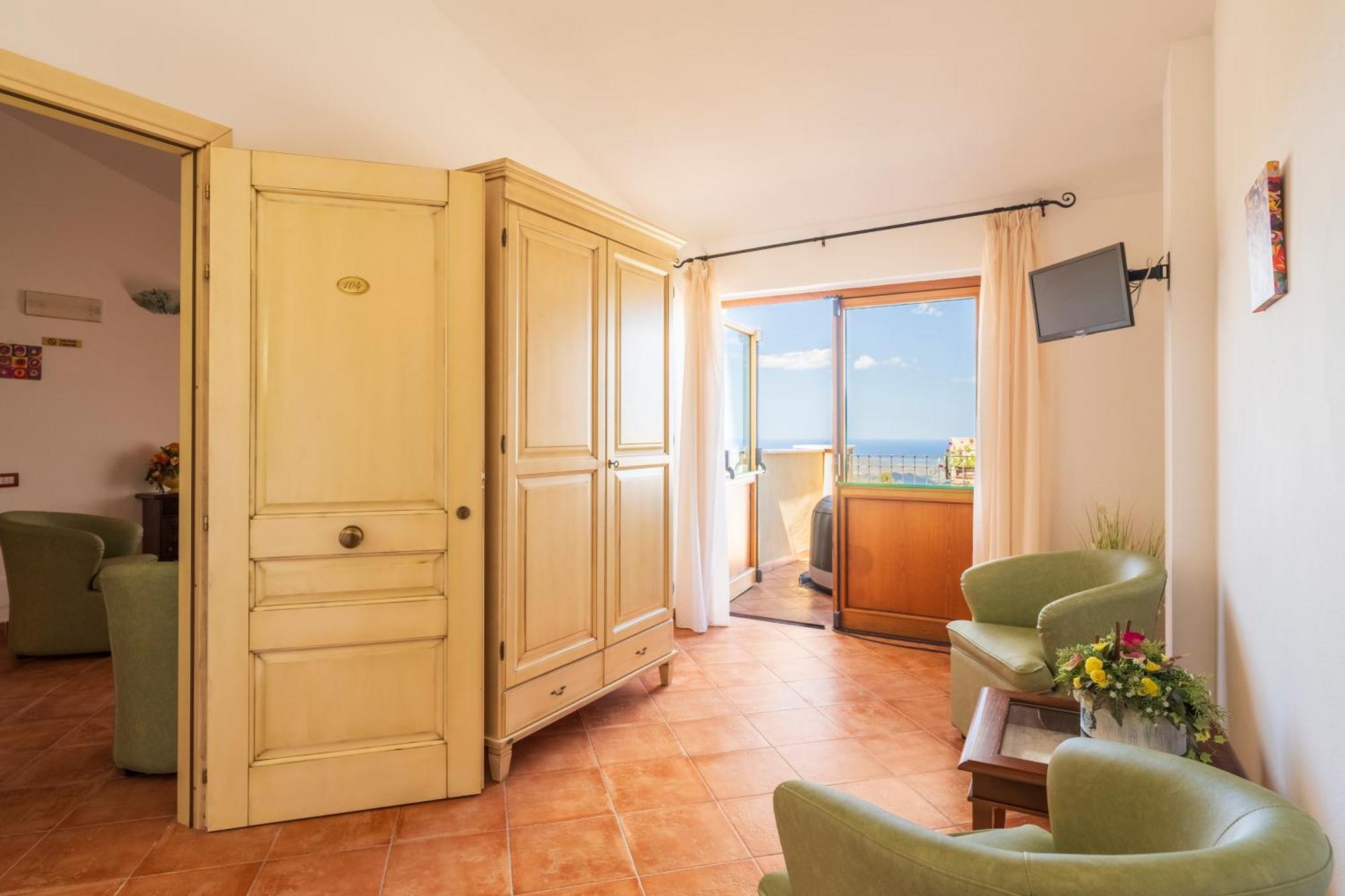 Hotel Marie Claire Lanusei Extérieur photo