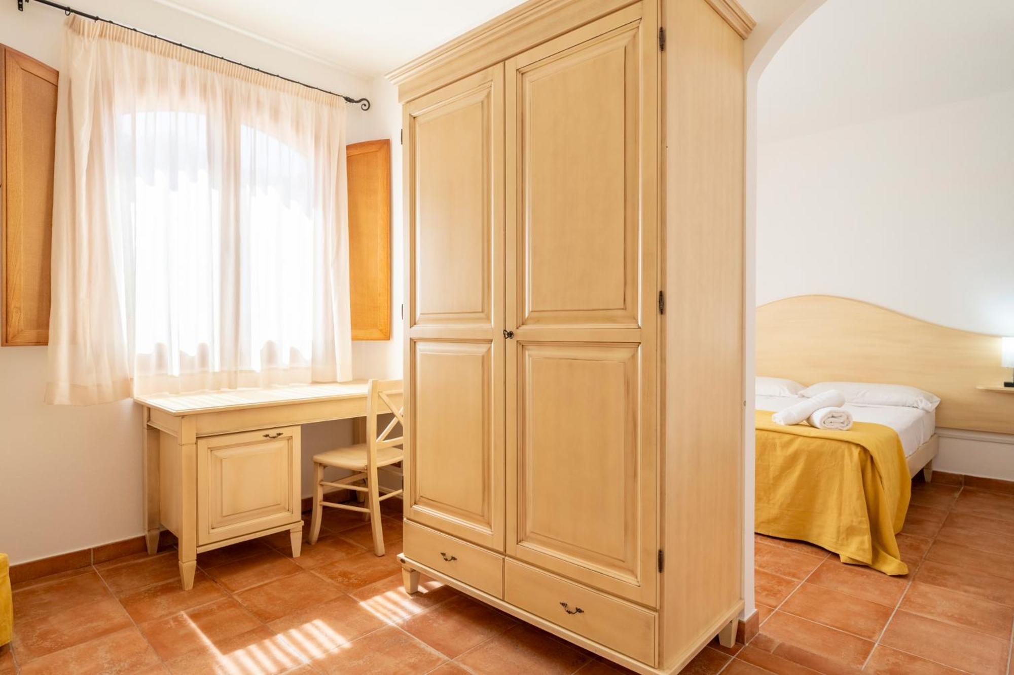 Hotel Marie Claire Lanusei Extérieur photo